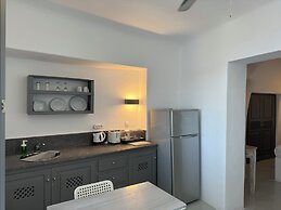 Theodora Suites - Adults Only