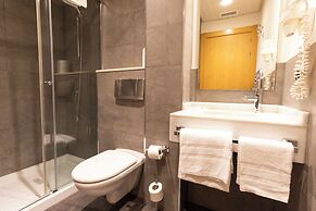 Hotel Marítimo Ris
