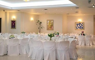 Parnis Palace Hotel Suites