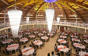 Parnis Palace Hotel Suites