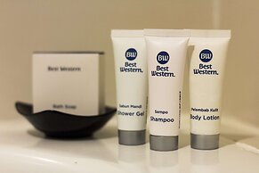 Best Western Mangga Dua Hotel and Residence