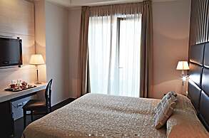 SHotel
