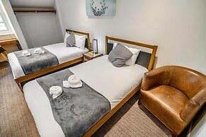 The Victoria Inn