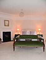Newburgh House Bed & Breakfast
