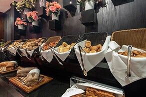 Van der Valk Hotel Duiven near Arnhem A12