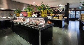 Van der Valk Hotel Duiven near Arnhem A12