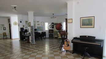 Malemi Organic Hotel