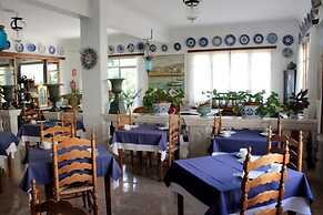 Hostal Residència Catalina Vera