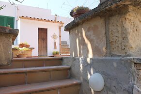 Hostal Residència Catalina Vera