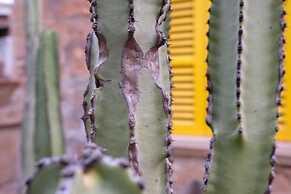 Hostal Residència Catalina Vera