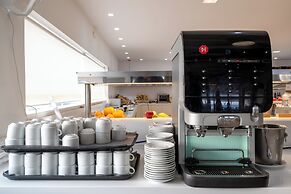 Dimitrios Village Beach Resort