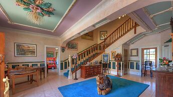 Hatchers Richmond Manor