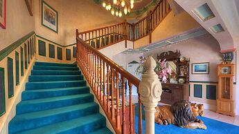 Hatchers Richmond Manor