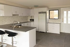 Hatchers Richmond Manor