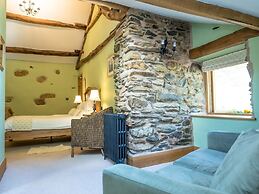 The Wayside and Whisky Barn