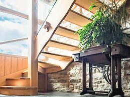 The Wayside and Whisky Barn