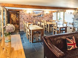 The Wayside and Whisky Barn