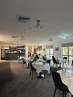 Bairnsdale International
