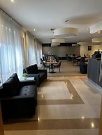 Bairnsdale International