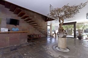 Bluewater Maribago Beach Resort