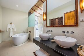 Bluewater Maribago Beach Resort