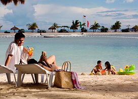 Bluewater Maribago Beach Resort