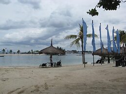 Bluewater Maribago Beach Resort