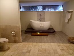 Bluewater Maribago Beach Resort