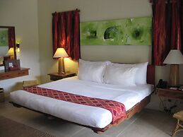 Bluewater Maribago Beach Resort