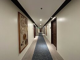 Bluewater Maribago Beach Resort