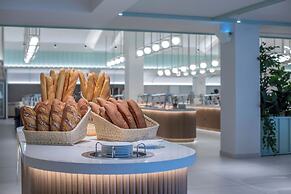 Golden Coast Hotel & Bungalows - All Inclusive