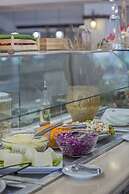 Golden Coast Hotel & Bungalows - All Inclusive