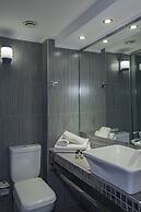 Golden Coast Hotel & Bungalows - All Inclusive