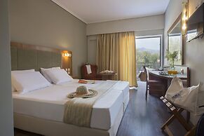 Golden Coast Hotel & Bungalows - All Inclusive