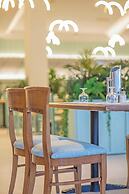 Golden Coast Hotel & Bungalows - All Inclusive