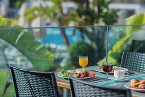 Golden Coast Hotel & Bungalows - All Inclusive