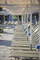 Golden Coast Hotel & Bungalows - All Inclusive