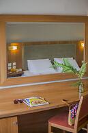 Golden Coast Hotel & Bungalows - All Inclusive