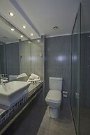 Golden Coast Hotel & Bungalows - All Inclusive