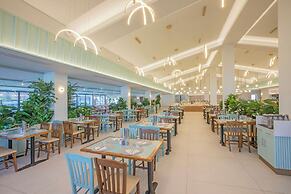 Golden Coast Hotel & Bungalows - All Inclusive