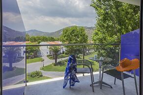 Golden Coast Hotel & Bungalows - All Inclusive