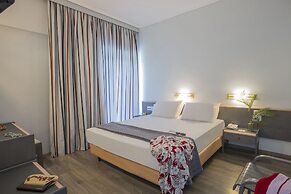 Golden Coast Hotel & Bungalows - All Inclusive