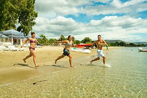 Golden Coast Hotel & Bungalows - All Inclusive