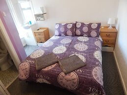 Llanryan Guest House