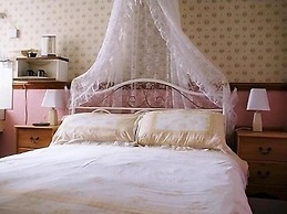 Llanryan Guest House