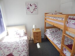 Llanryan Guest House