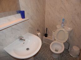 Llanryan Guest House