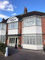 Virginia Court Hotel