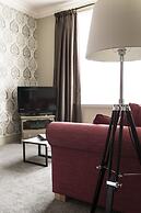 Virginia Court Hotel