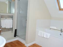 The Marsham Arms Inn